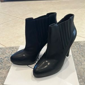 Steve Madden boots